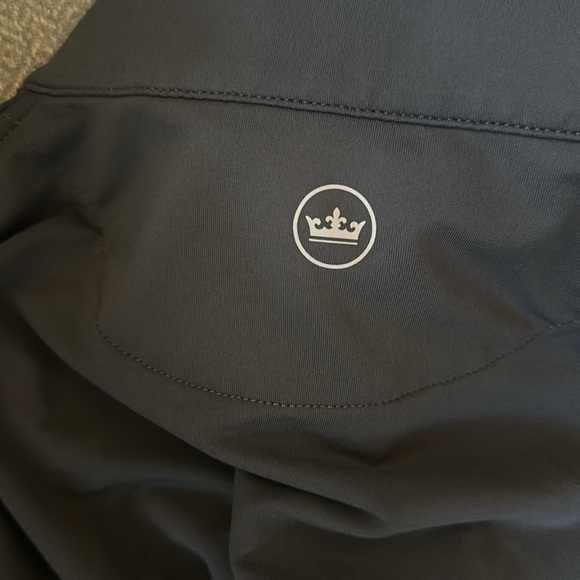 Peter Millar boy’s 13/14 XL, Georgia 1/4 zip sweater Iron color perfect shape. - Picture 5 of 5